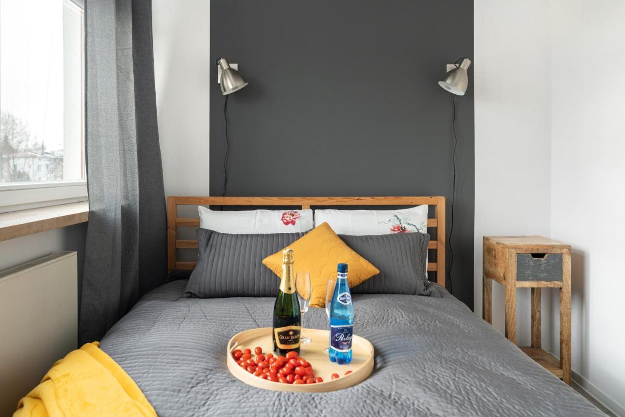 Superapart Wilanowska Apt 20 "Pet-Friendly 1Br Home With Patio Warszawa Eksteriør billede
